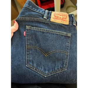 Men's Levi 505 Jeans Size 38 x 32